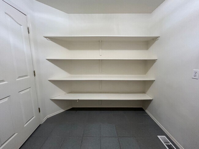 Building Photo - Charming Single-Level Home in Eagle with 3 Bedrooms and 2 Bathrooms! | $600 OFF FIRST MONTH'S RENT!!