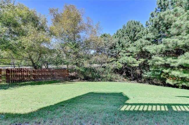 Building Photo - 4805 Shelbourne Dr