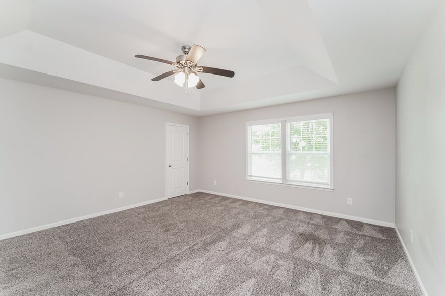 Building Photo - 1088 Joselynn Drive
