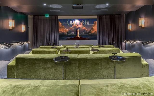 Building Photo - 2831 S Bayshore Dr