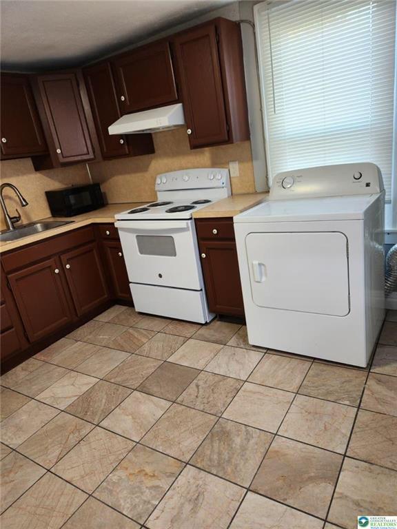 Building Photo - 915 N New St