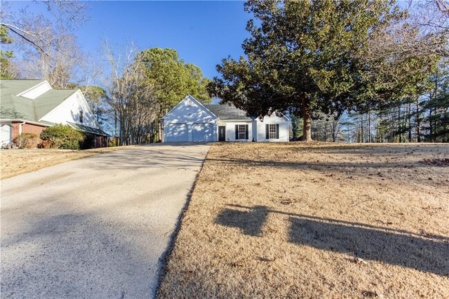 Building Photo - 4100 Chanticleer Dr NW