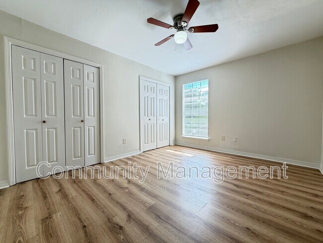 Building Photo - 3417 King Bradford Dr