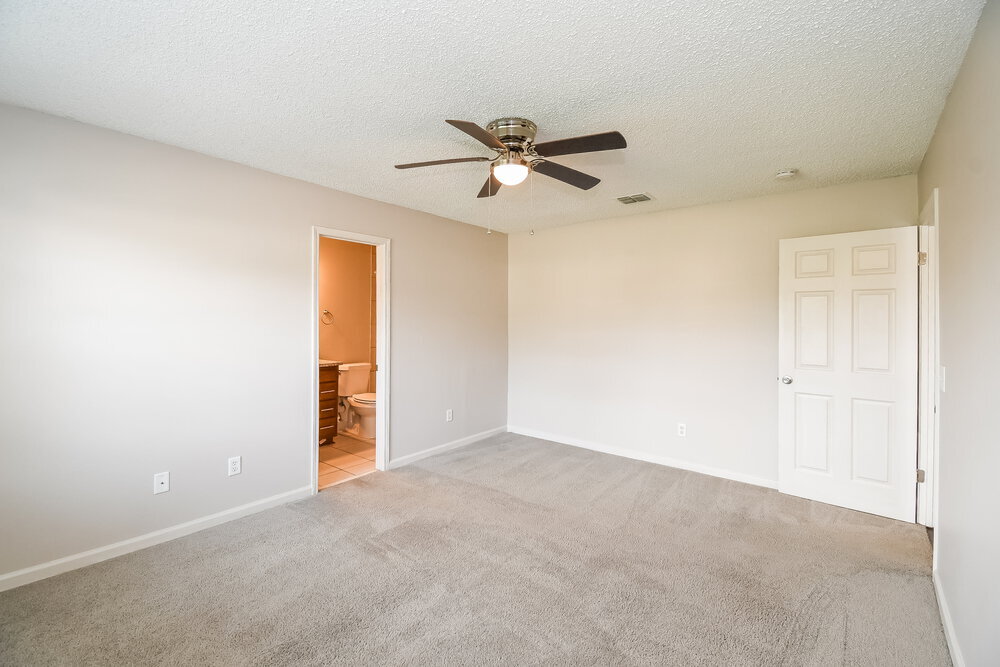 Building Photo - 10818 Carrington Ct