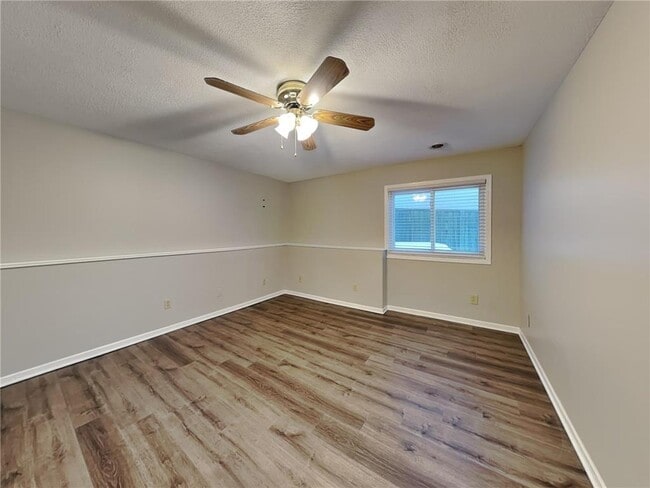 Building Photo - 5590 148th Ln NW