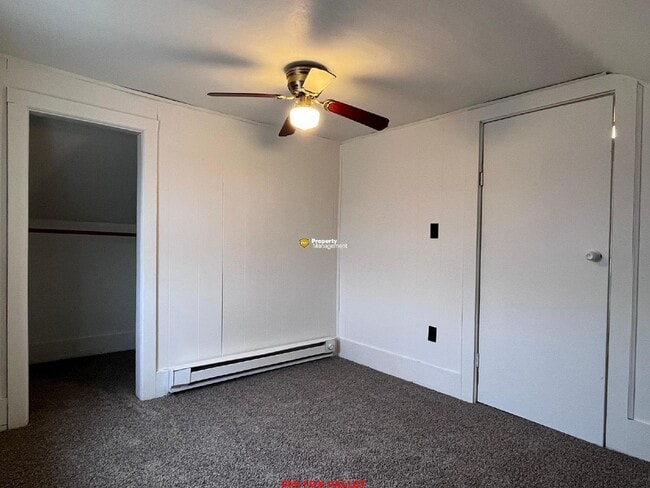 Building Photo - Charming 3-Bedroom Home in Menasha, WI with Spacious Layout!