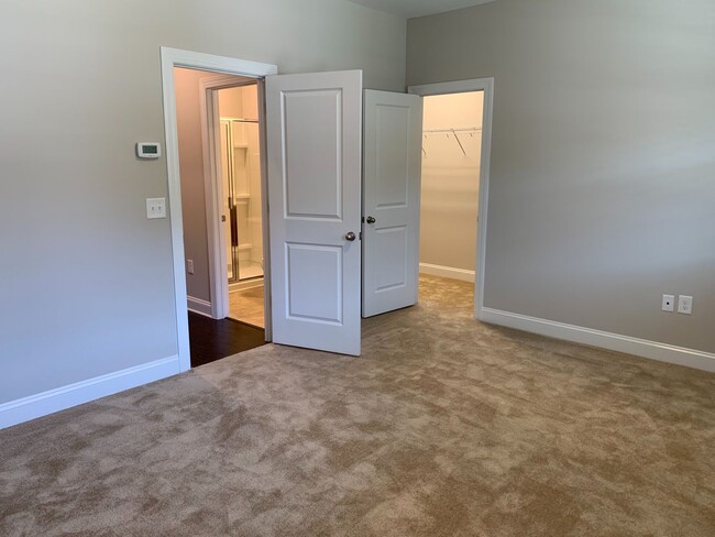 Building Photo - Gorgeous 4 Bedroom | 3.5 Bath Cary Townhom...
