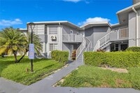 Building Photo - 1659 NE Miami Gardens Dr