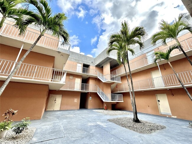 Building Photo - 17650 NW 68th Ave