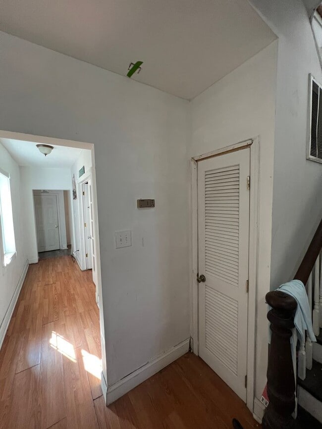 Building Photo - Very Spacious 4bdrm/2bth House on W CARY STREET in the Heart of VCU!!!