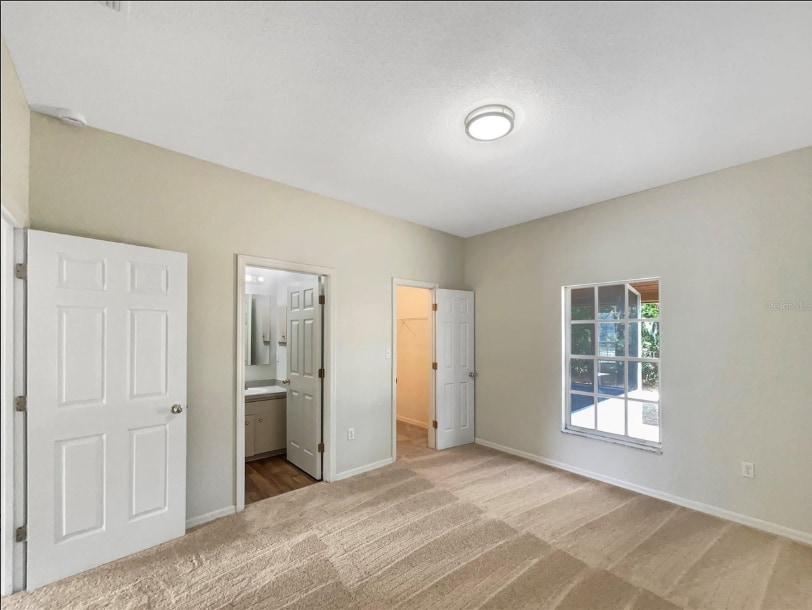 Building Photo - 920 Forrest Dr