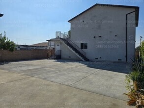 Building Photo - Newly constructed upstairs 2 bedrooms and ...