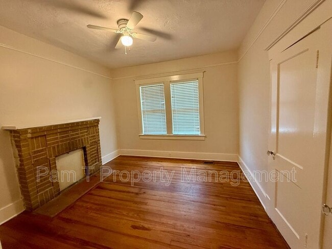 Building Photo - 101 Forrest Ave