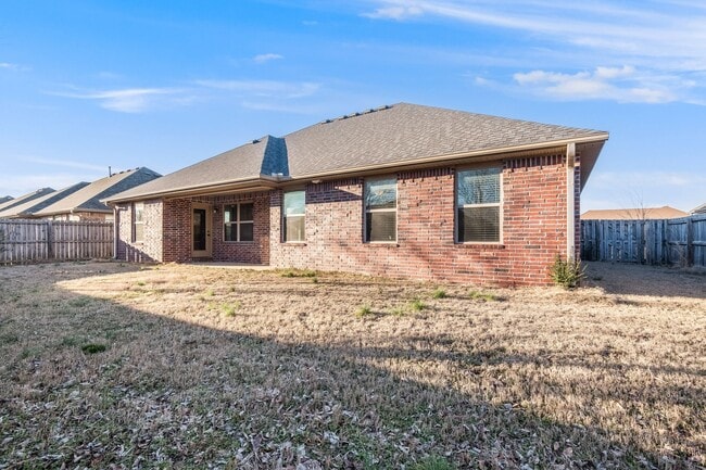 Building Photo - Charming 3-Bedroom Home for Rent in Springdale!