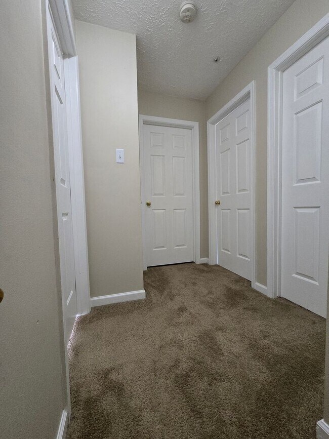 Building Photo - Spacious 3BR Townhouse in Sought-After Constant Friendship – Minutes to Everything!