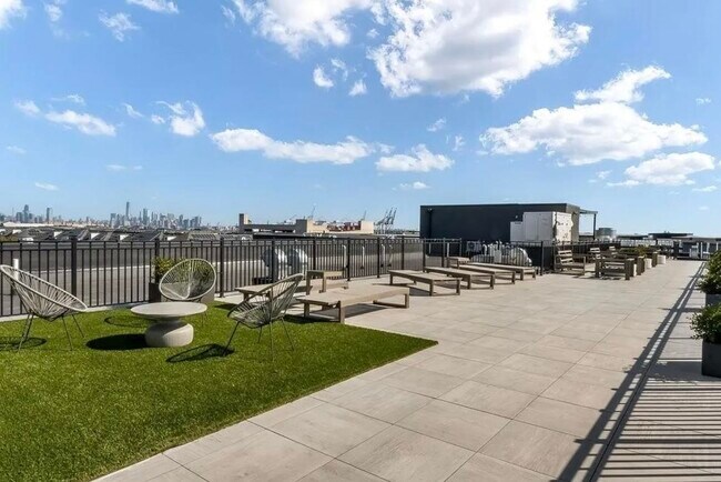 Building Photo - 1 Flagship St