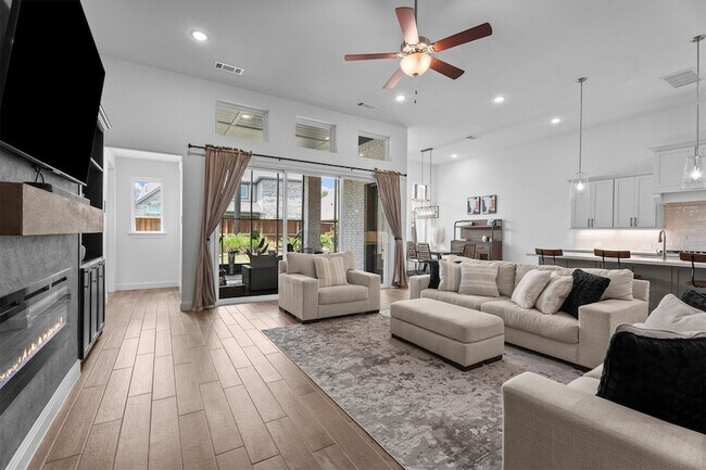 Building Photo - 28096 Woodland Bend Way