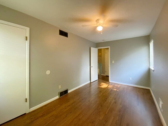 Building Photo - Corner Lot Charmer with 2-Car Garage in Ov...