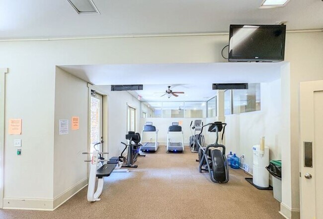 Building Photo - LEASING FOR AUGUST 2026! WOODLANDS OF ATHENS