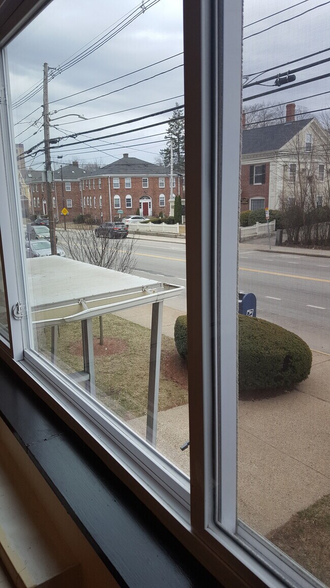 Building Photo - 1033 Massachusetts Ave