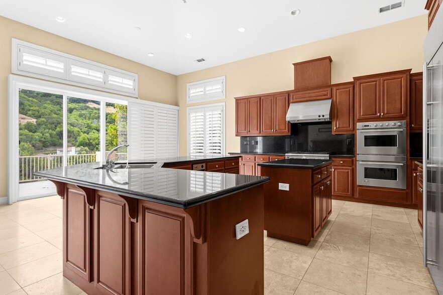 Building Photo - 309 Whitcliffe Ct