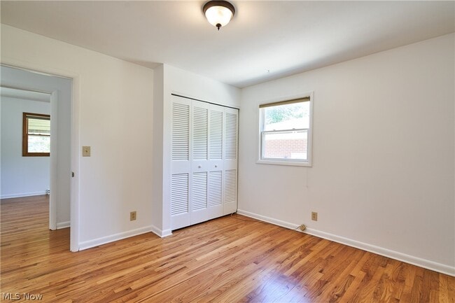 Building Photo - 1056 Endicott Dr