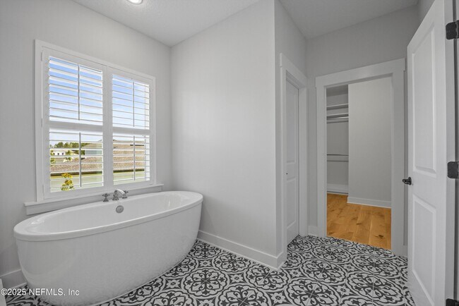 Building Photo - 86 Sunset Ridge Ct