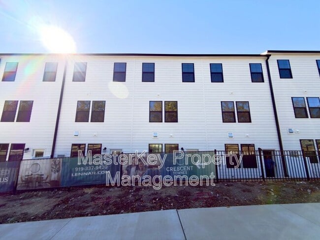 Building Photo - 1504 Crescent Townes Wy