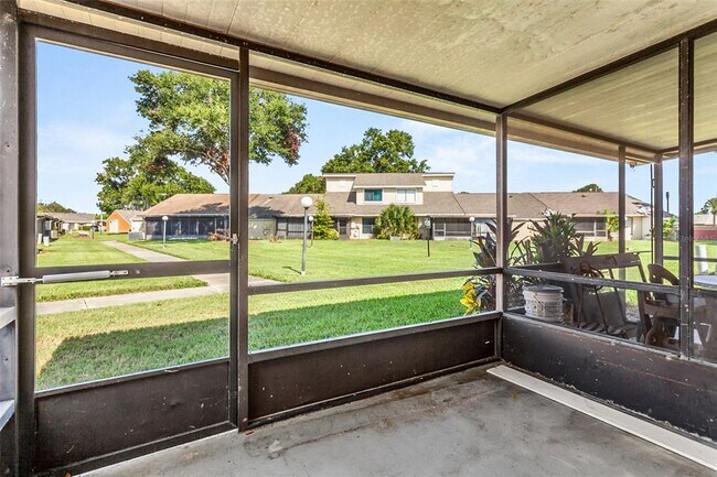 Building Photo - 85 Silver Park Cir
