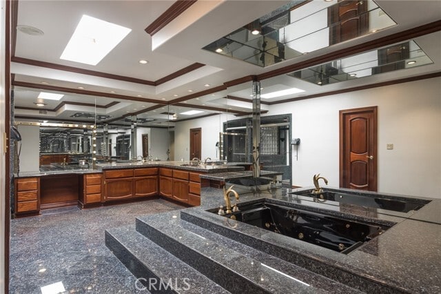 Building Photo - 16132 Santa Barbara Ln