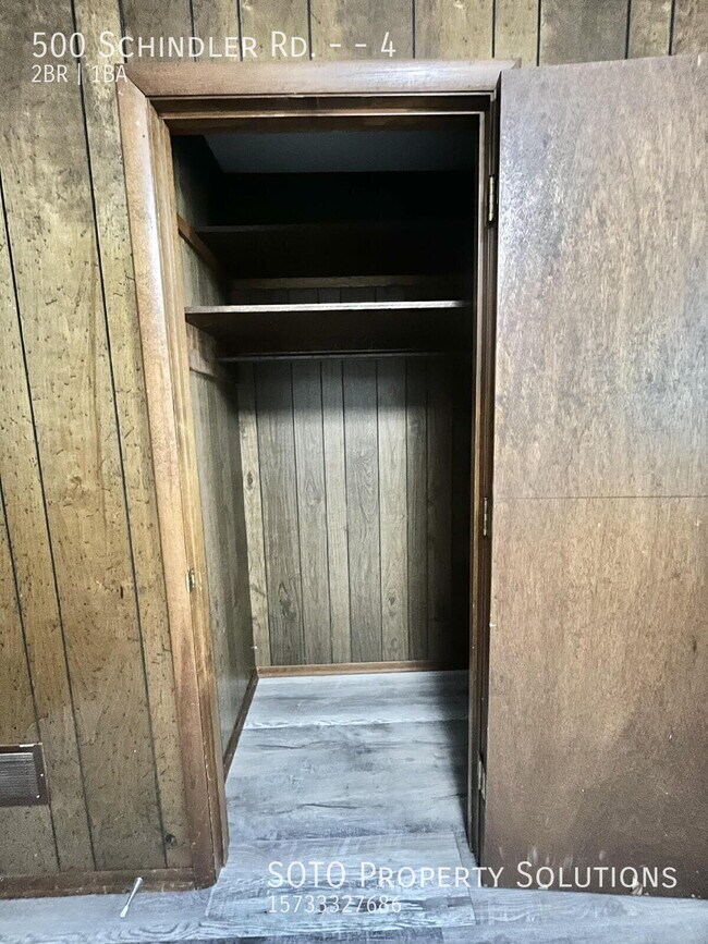 Building Photo - 500 Schindler Rd