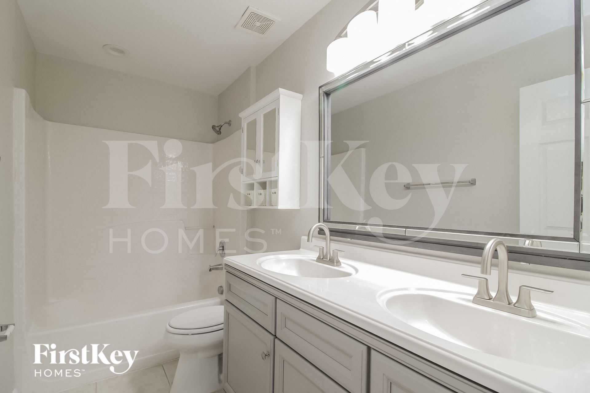 Building Photo - 2982 Bonkirk Dr