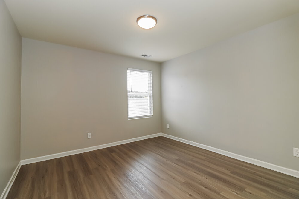 Building Photo - 16 Everett Cir SE