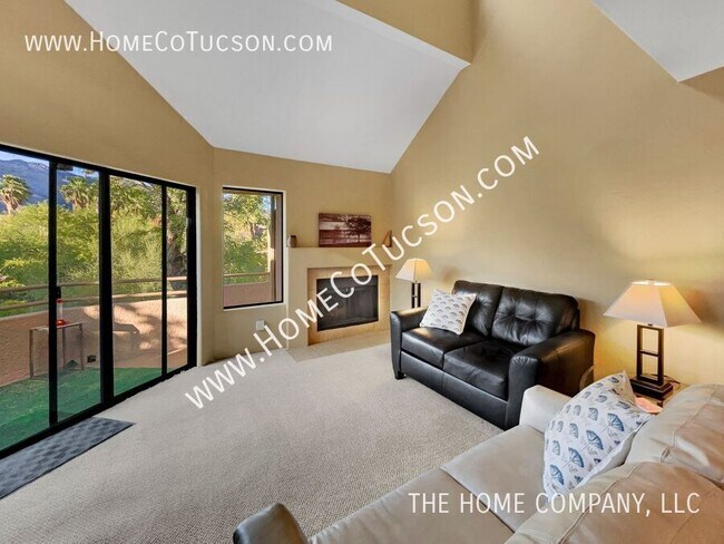 Building Photo - Short Term Furnished Foothills Condo 5675 N Camino Esplendora-2211