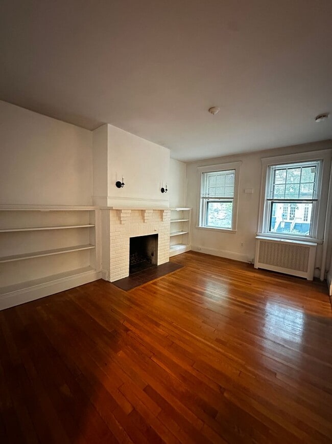 Primary Photo - Charming 1-Bedroom Apartment Near Harvard ...