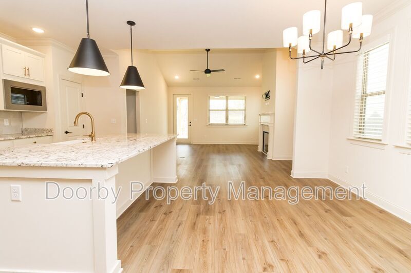 Building Photo - 1087 Cityscape Vw