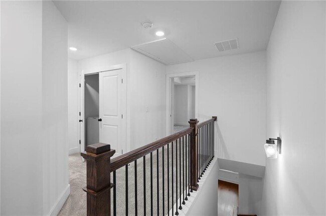 Building Photo - 6344 Princeton Ridge Dr
