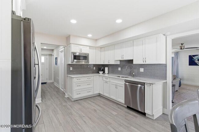 Building Photo - 16 Snowdrift Ln