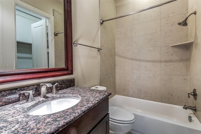 Building Photo - 2186 Aylesport Dr