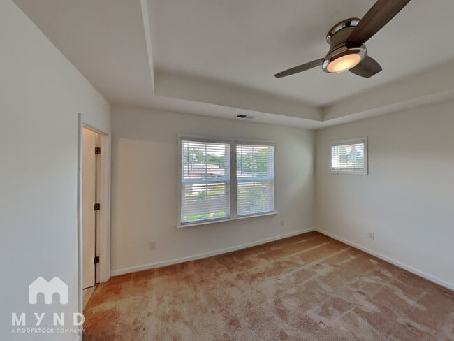Building Photo - 14122 Loyola Ridge Dr