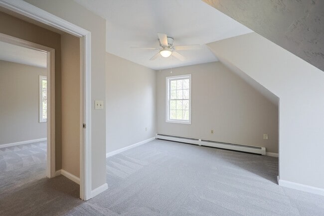 Building Photo - 127 Brook Rd