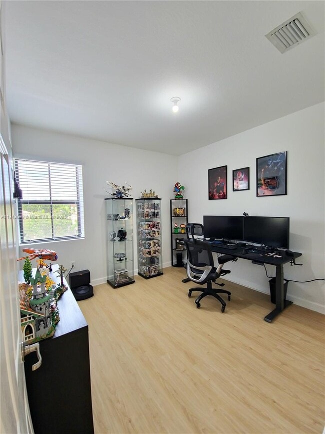 Building Photo - 11510 SW 238th Terrace