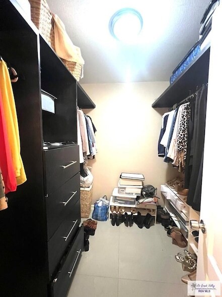 Building Photo - 216 Gilson Rd