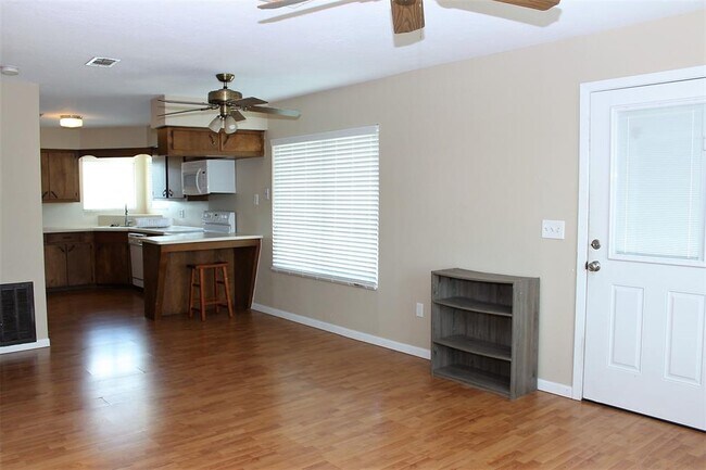 Building Photo - 78 Tarpon St