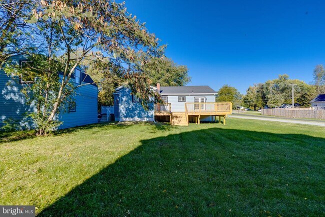 Building Photo - 5717 Station Rd