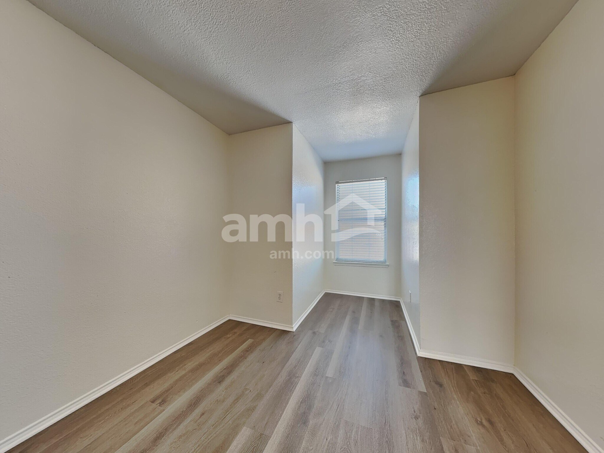 Building Photo - 108 Quail Meadows Ln