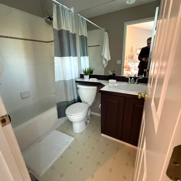 Building Photo - 3748 257th Ave SE