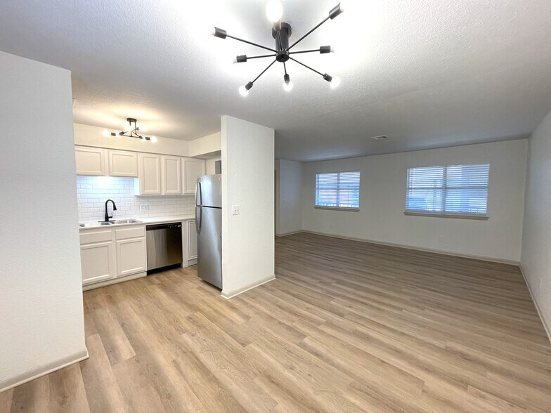 Isabella at Norman Apartments 1938 Fillmore Ave Norman OK 73072