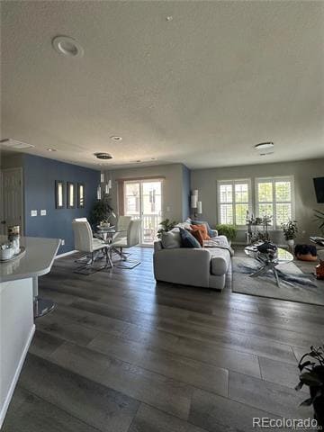 Building Photo - 17148 Waterhouse Cir