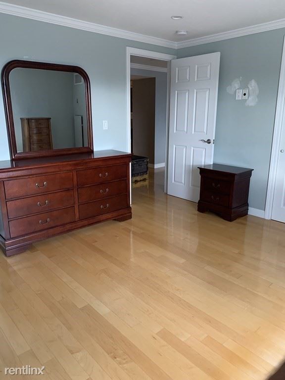 Building Photo - 1 br, 1 bath Condo - Lynden House